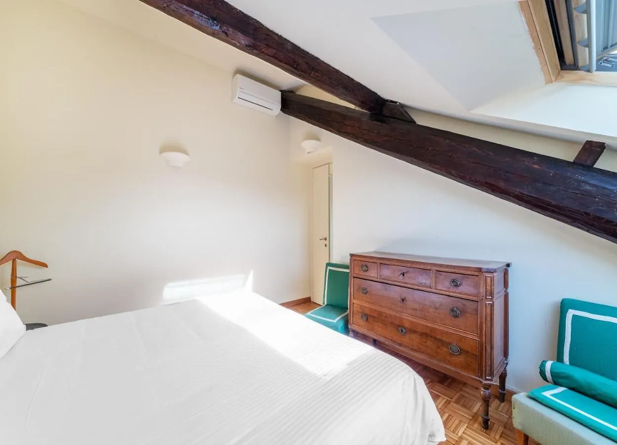 Brera - Sella Charme Apartment Castle View Milan
